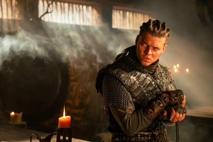 Pay for one month of Showmax, get 2 months on the house