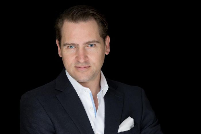 Dr. Humberto Palladino