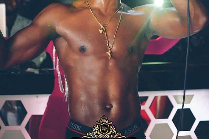 UK-based Ghanaian singer Dosty