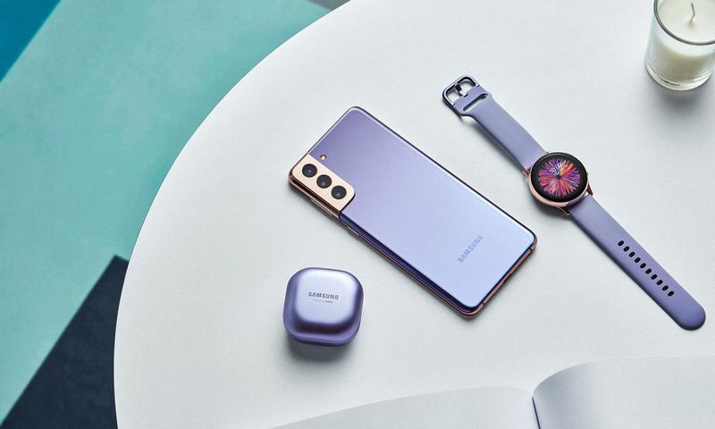 Make every day epic with Samsung Galaxy S21 and Galaxy S21+