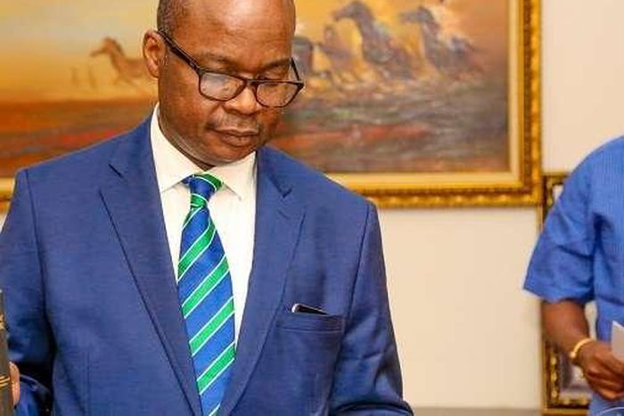 ___7636636___2017___11___22___20___Dr-Addison-Ernest_1