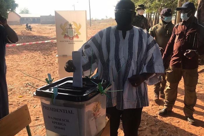 Election 2020: Dr Bawumia votes