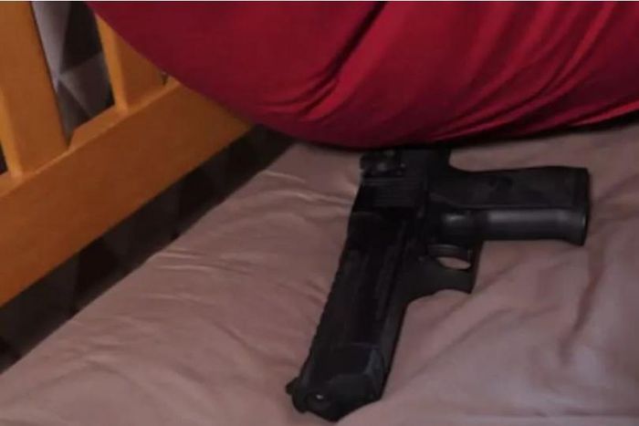 Police officer's gun is missing from under pillow during a one-night stand with strange woman