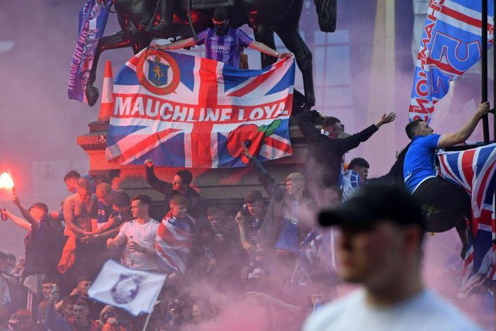 Police made over 20 arrests after Rangers fans ignored coronavirus restrictions on Saturday to celebrate winning the Scottish Premiership