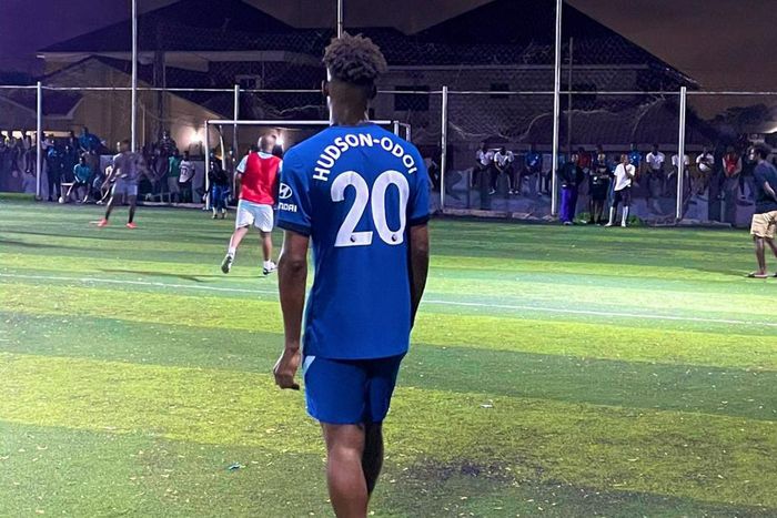 Hudson-Odoi scores hat-trick in exciting 5-a-side match against King Promise