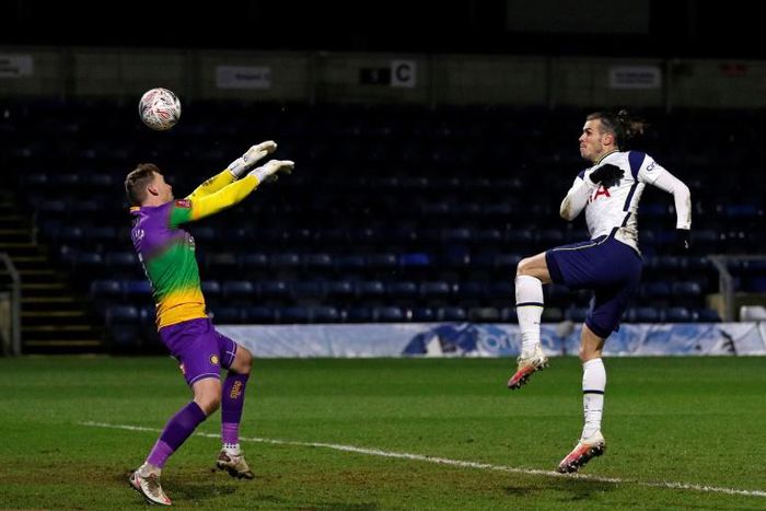 Gareth Bale (right)scored in Tottenham's 4-1 FA Cup win at Wycombe