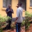 Sarkodie surprises a man