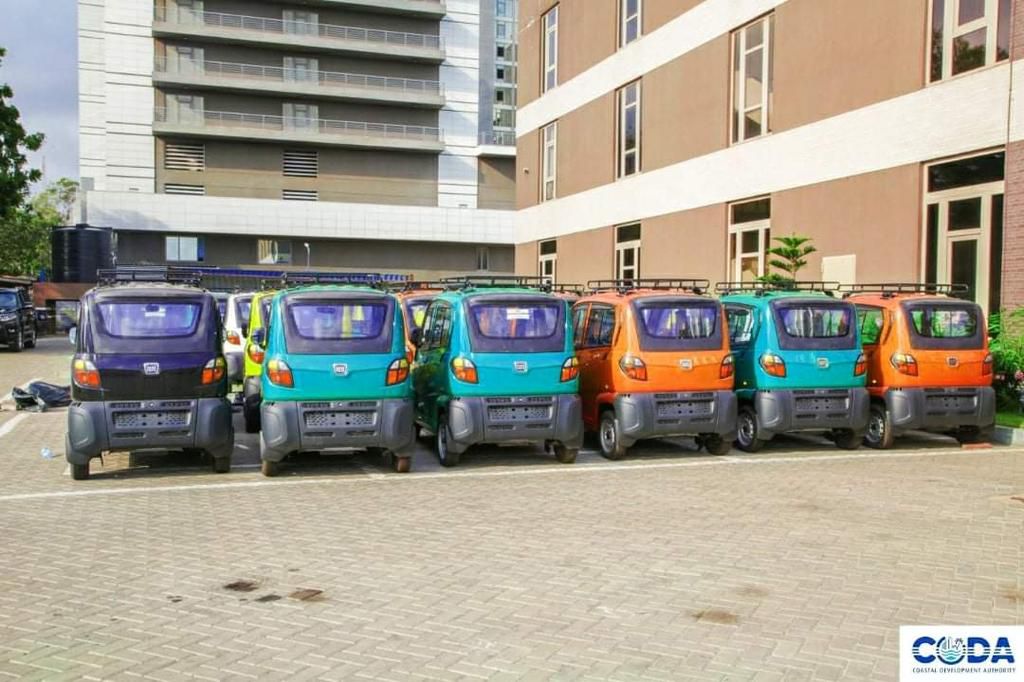 Government unveils quadricycles for ‘okada’ and ‘pragya’ riders