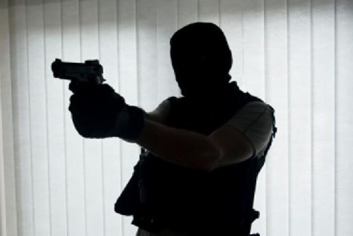 Video: See CCTV footage of how robbers invaded Momo shop at Bantama to steal GHc200,000