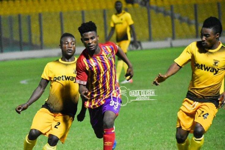Hearts vs AshGold