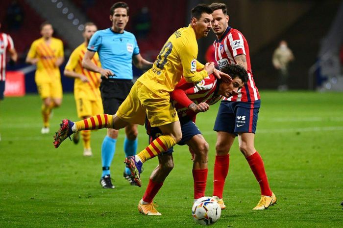 Lionel Messi will be looking to lead Barcelona to victory over Atletico Madrid on Saturday.