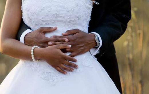 18-year-old bride dies from heart attack during sex with husband on wedding night