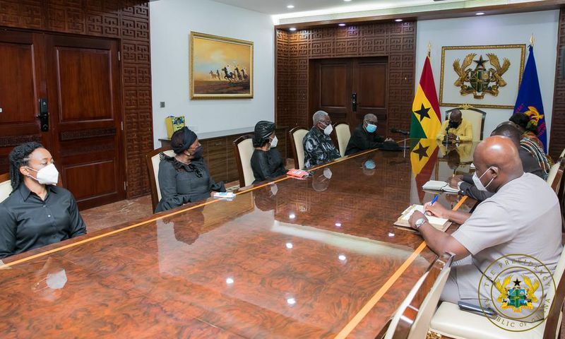 Photos: Rawlings’ family thanks Akufo-Addo for giving him befitting burial