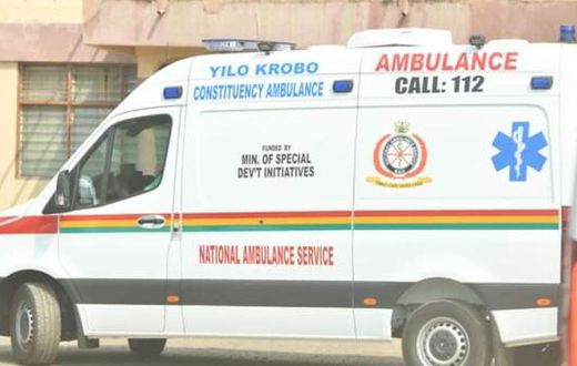 Robbers shoot in the head ambulance driver carrying pregnant woman in labour to the hospital