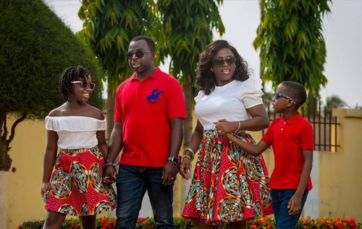 Diana Hamilton steps out with her beautiful family in style