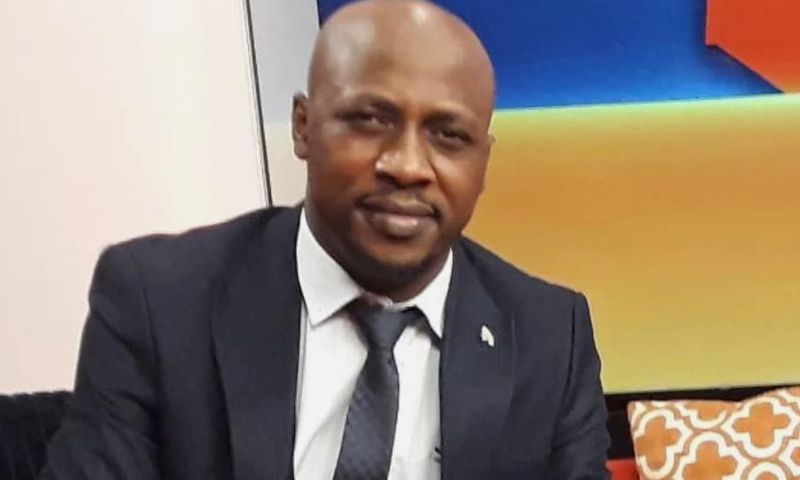 Relationship coach explains why men must not date ladies below age 25
