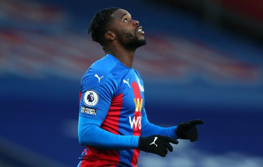 Schlupp overtakes Essien as Ghanaian footballer with most appearances in Premier League