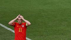 Gareth Bale missed a chance to add to his Wales goalscoring record