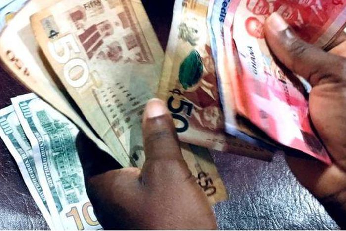 Restaurant owner in tears as customer leaves GHc 32,592 for his employees to share