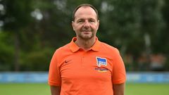 Hertha Berlin has parted company with goalkeeping coach Zsolt Petry