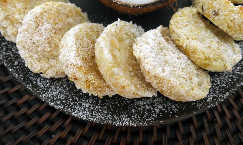 Cassava Coconut biscuits (Cookies)