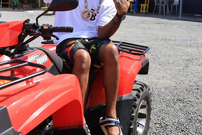 Nigerian music star Davido [Instagram/Davido]