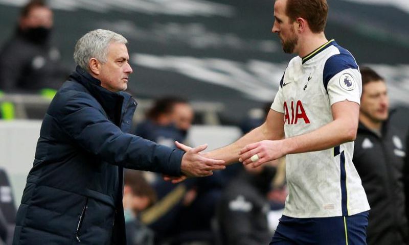 Jose Mourinho says he will not play the game of speculating over Tottenham Hotspur captain Harry Kane's future after being linked with Manchester City