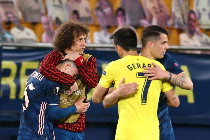All together: Arsenal players at the end of Thursday's game