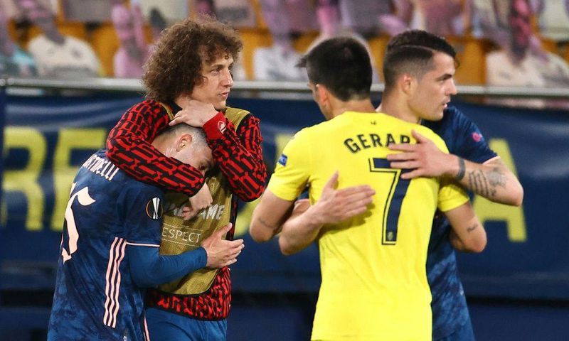All together: Arsenal players at the end of Thursday's game
