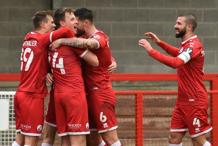 Footballers are under the microscope as coronavirus spikes in Britain