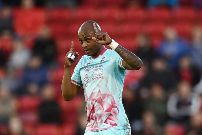 Andre Ayew’s wonder goal gives Swansea first-leg advantage in Championship play-off