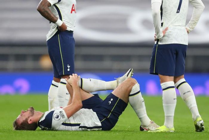 Harry Kane had to be replaced at half-time of Tottenham's Premier League clash with Liverpool on Thursday