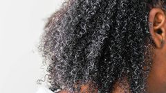 How to moisturize natural hair