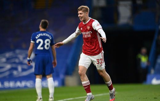 Arsenal midfielder Emile Smith Rowe celebrates scoring at Chelsea
