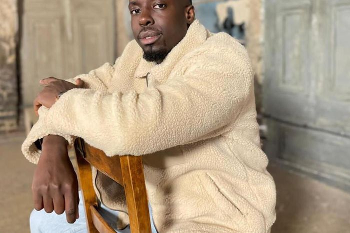 British-Ghanaian singer Mark Asari