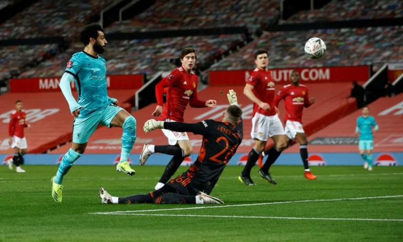 Breakthrough: Mohamed Salah (left) ended Liverpool's goal drought with the opener