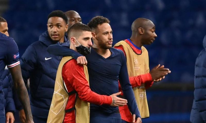 Paris Saint-Germain duo Marco Verratti and Neymar celebrate after beating holders Bayern Munich to reach the Champions League semi-finals