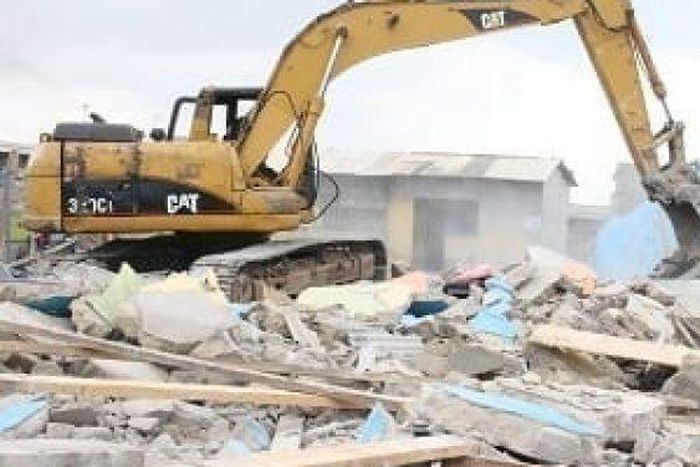 Authorities pull down over 40 houses near Weija Dam