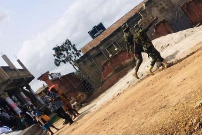 Soldiers storm Richard Agu’s wedding at Obuasi as Comfort Bliss vows to spoil the event