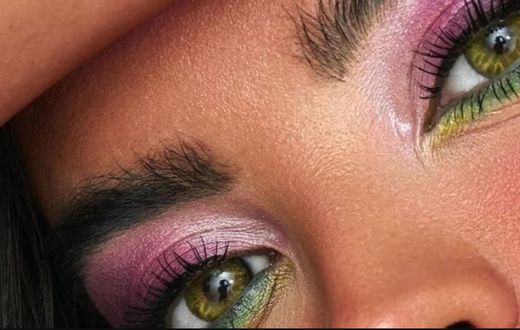 Here's how to make your looks stand out on Val's day