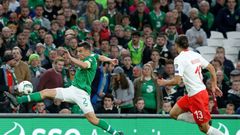 The Republic of Ireland's men and women's teams will be paid equally after a deal was agreed on Monday