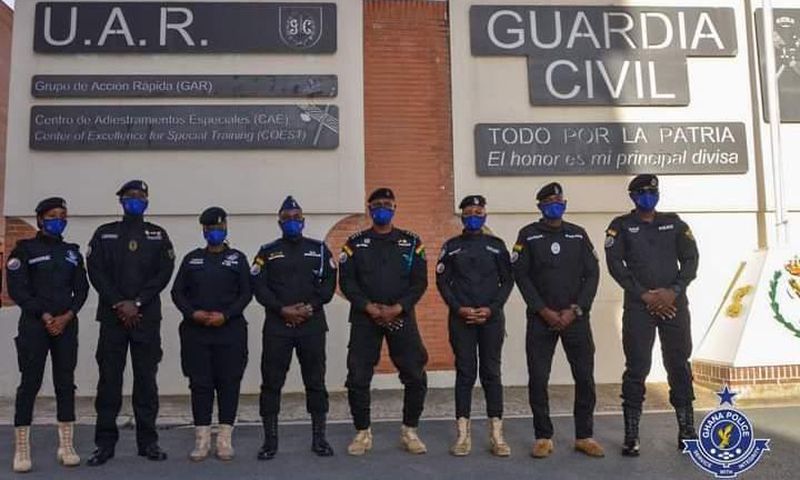 Police personnel train on terrorism in Spain