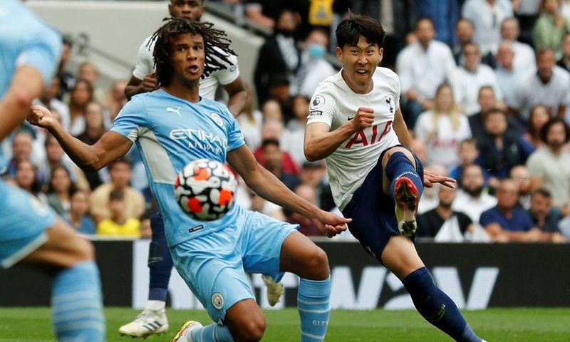 Son Heung-Min (right) scored the only goal as Tottenham beat Manchester City 1-0 on Sunday