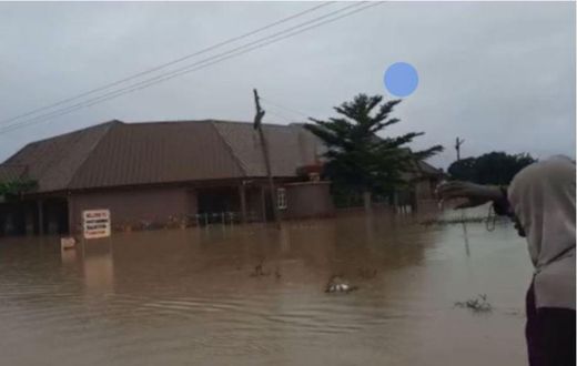 Tamale’s second flood in 3 days displaces residents even before Bagre and Kompienga dams’ spillage