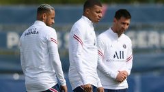 Neymar, Kylian Mbappe and Lionel Messi  training on Saturday ahead of a visit to Reims