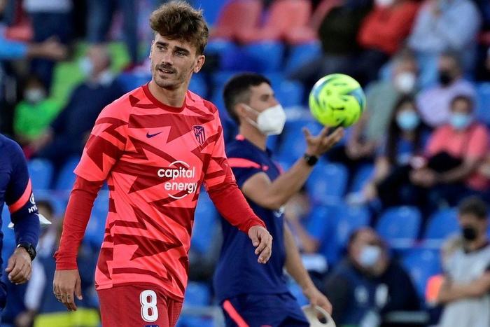 Atletico Madrid's Antoine Griezmann will be up against his parent club Barcelona on Saturday in La Liga