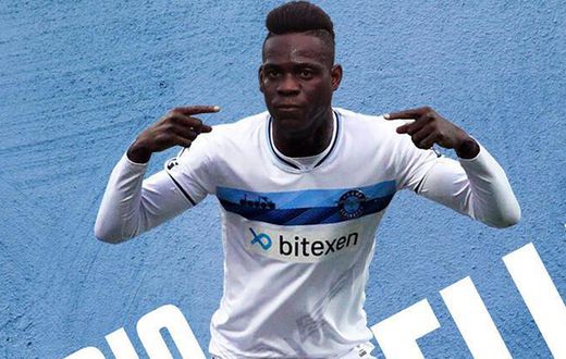 Watch: Angry Mario Balotelli punches his own teammate after being substituted