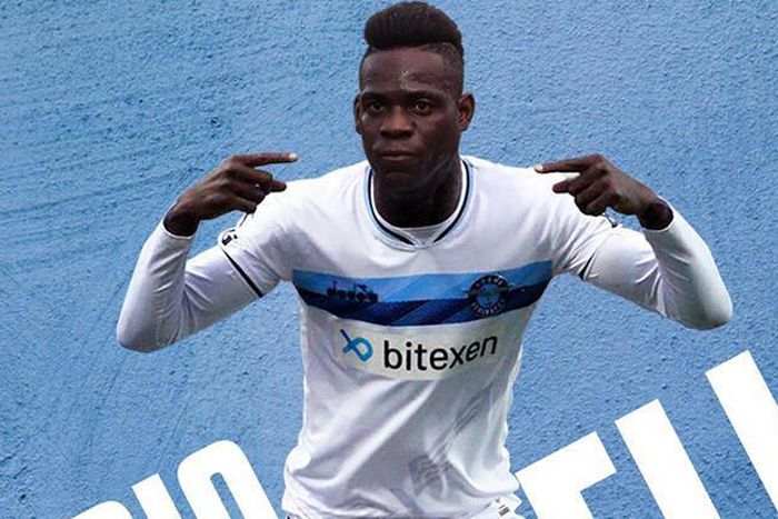 Watch: Angry Mario Balotelli punches his own teammate after being substituted