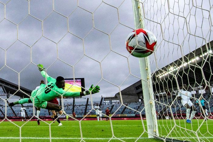 Ivory Coast's goalkeeper Eliezer Ira Tape conceded five times against Spain