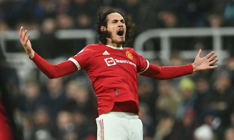 Manchester United striker Edinson Cavani celebrates after scoring at Newcastle